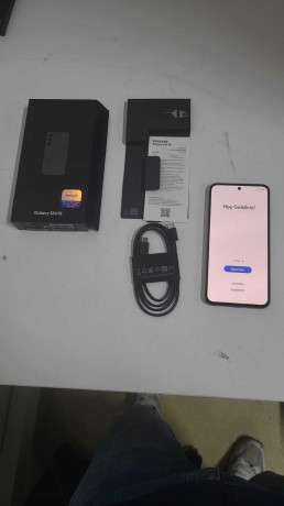 SAMSUNG GALAXY S24 FE 256GB 8GB RAM GRAFIT(OUTLET)